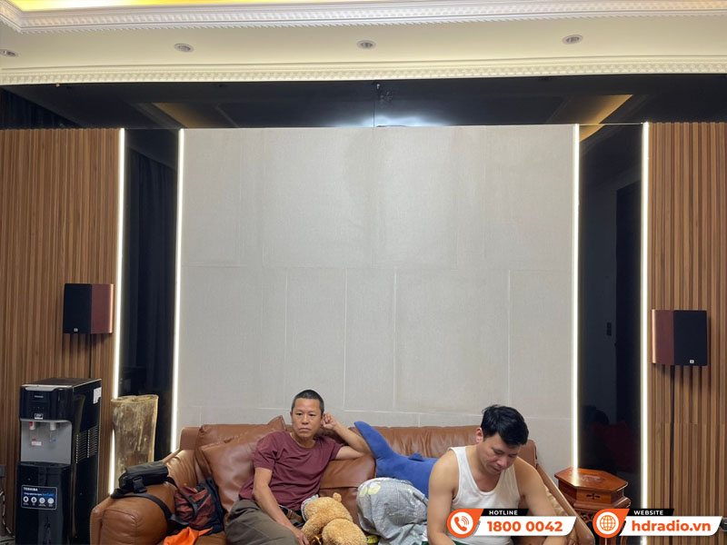 Loa JBL Studio 610 (Độ nhạy 84dB, Tần số 65Hz-40KHz)-12