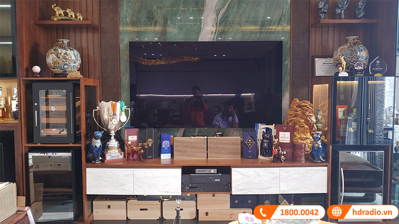 Lắp đặt đôi loa B&O Beosound Level trị giá hơn 86 triệu đồng cho anh Cường ở Thanh Xuân, Hà Nội