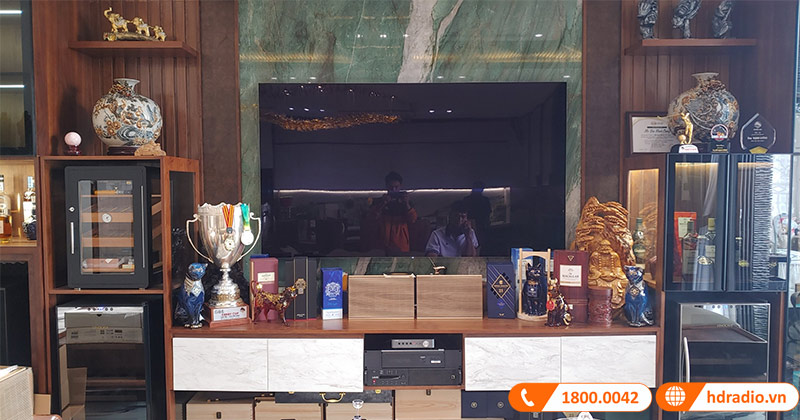Lắp đặt đôi loa B&O Beosound Level trị giá hơn 86 triệu đồng cho anh Cường ở Thanh Xuân, Hà Nội