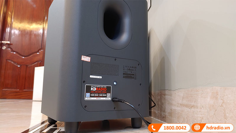 anh-thuc-te-loa-soundbar-jbl-bar-1000-cua-anh-viet-4