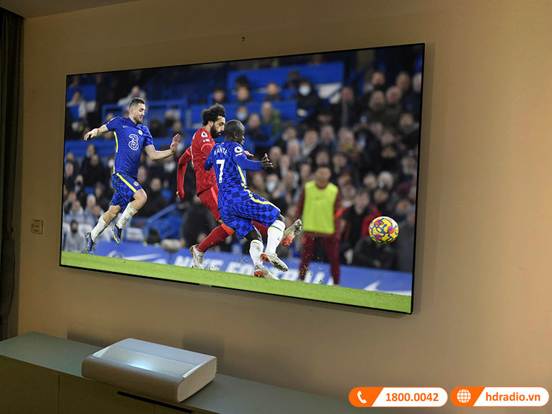 Lắp đặt hệ thống Máy Chiếu, Màn Chiếu Cao Cấp hơn 100 triệu để phục vụ World Cup 2022 Cho Anh Thông ở Hà Nội 