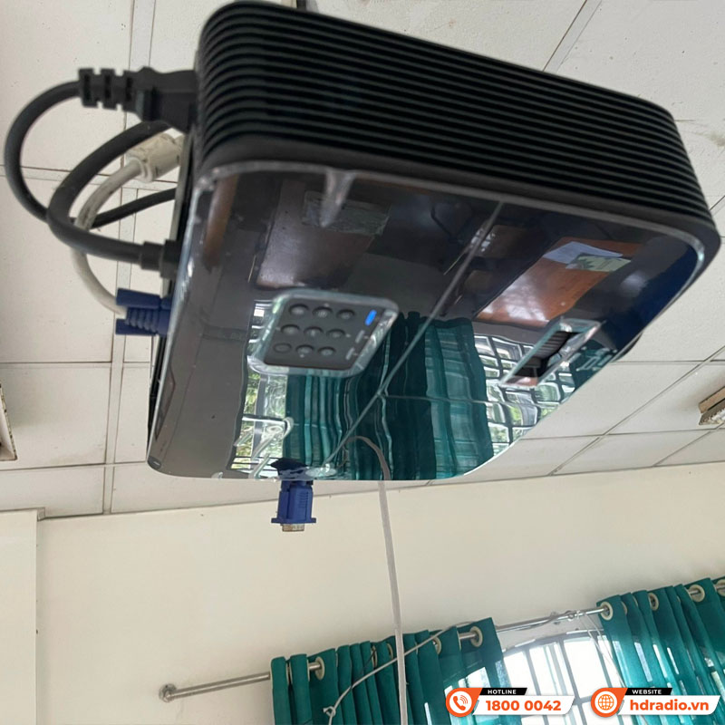 Máy Chiếu Optoma X400LVe-6