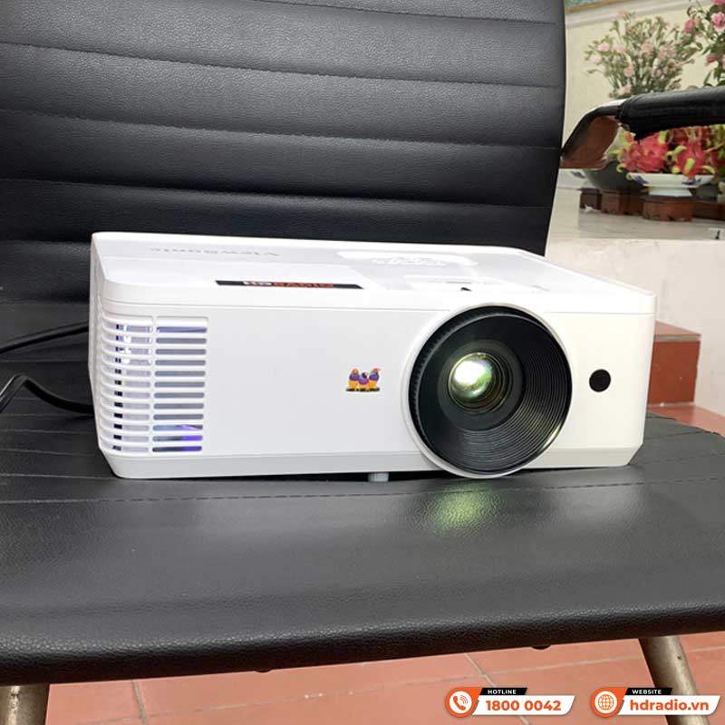 Nâng tầm giải trí mùa Euro với hệ thống trình chiếu chất lượng trị giá hơn 22 triệu dồng cho anh Thịnh