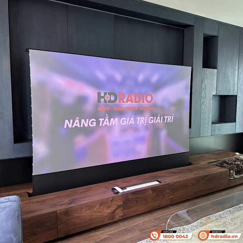 Thăng hạng giải trí mùa Euro với hệ thống trình chiếu cao cấp trị giá gần 211 triệu đồng cho anh Cường