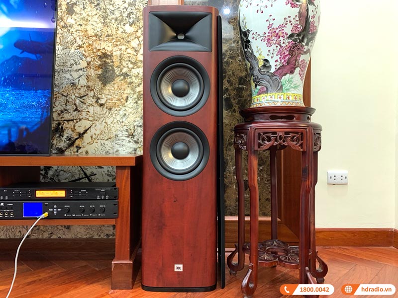 Lắp dàn nghe nhạc và hát karaoke cho chú Vinh ở Đống Đa, Hà Nội