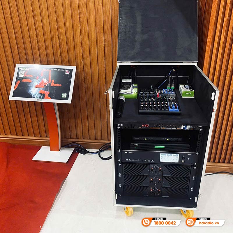 Lắp đặt hệ thống âm thanh biểu diễn karaoke cao cấp cho phòng giải trí của anh Hùng