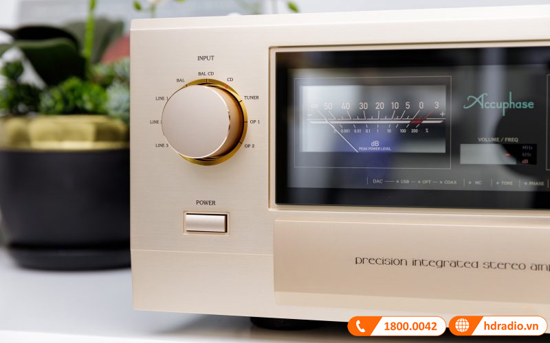 Amply Accuphase E 5000