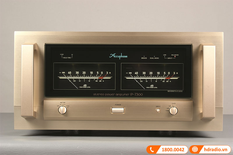 Power Amply Accuphase P-7300