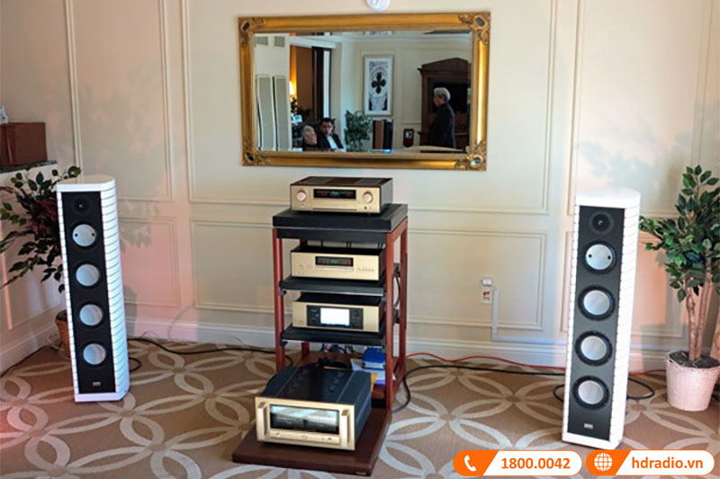 Power Amply Accuphase P-7300