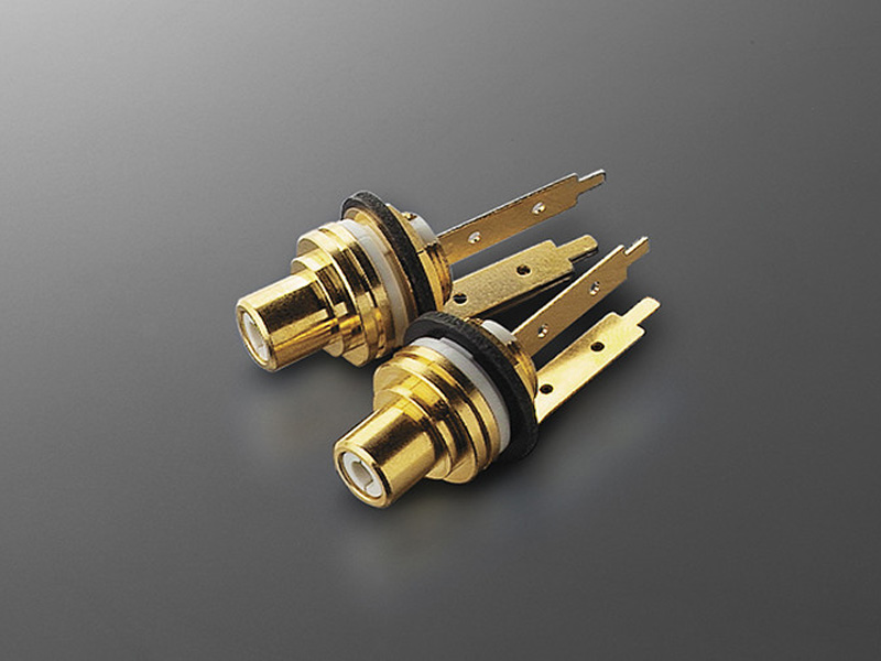 cổng RCA chất lượng cao, được làm bằng hợp kim đồng