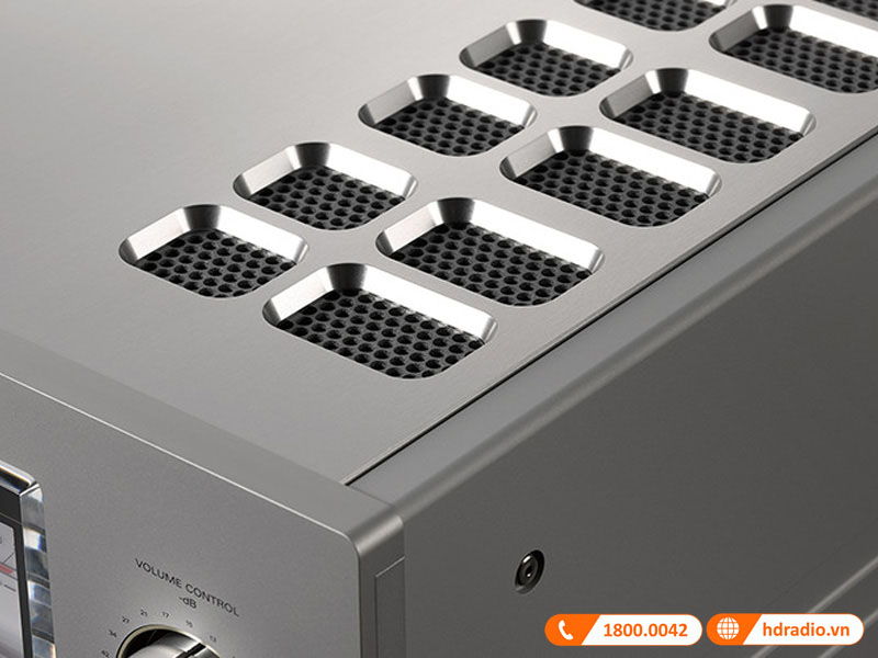 hệ thống tản nhiệt ở mặt trên