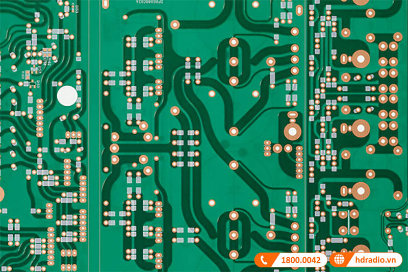 L-507uXII được trang bị bộ khuếch đại phono chất lượng cao