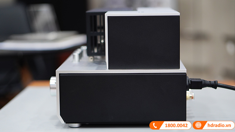 ảnh thực tế Amply Luxman SQ-N150