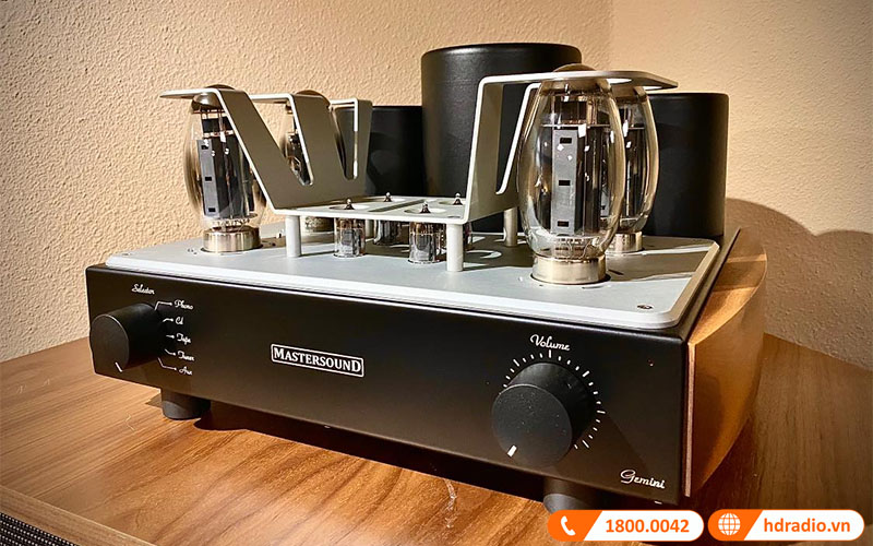 thiết kế mạnh mẽ, cao cấp