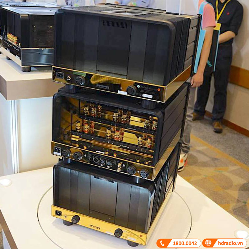 chi tiết mặt sau