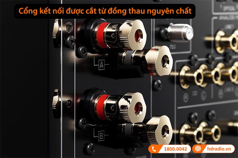 các cổng làm bằng đồng thau nguyên chất