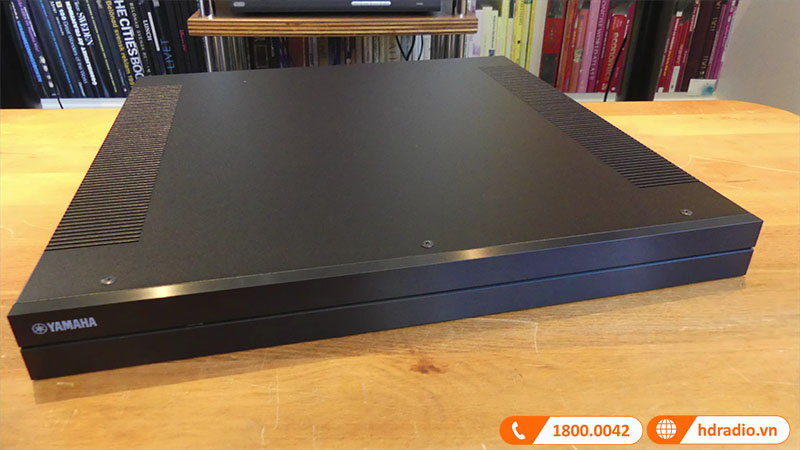 tấm kim loại bảo vệ mặt trước 