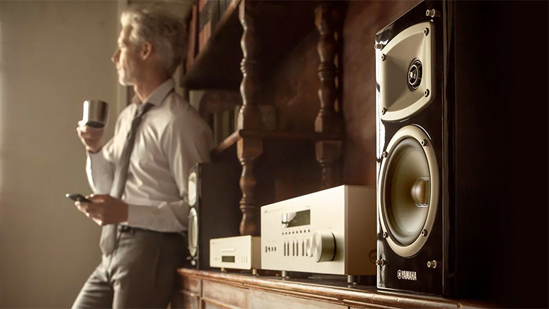 Amply Yamaha R-N303 trong hệ thống âm thanh nghe nhạc mini