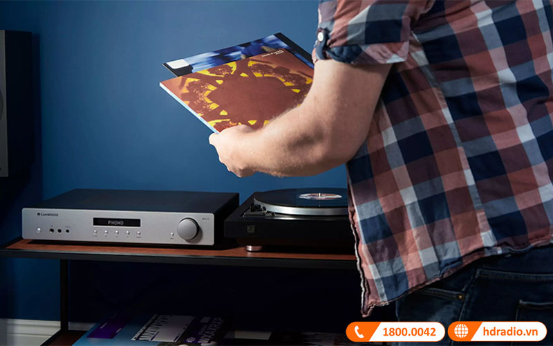 Tích hợp mạch phono cho đầu đĩa than