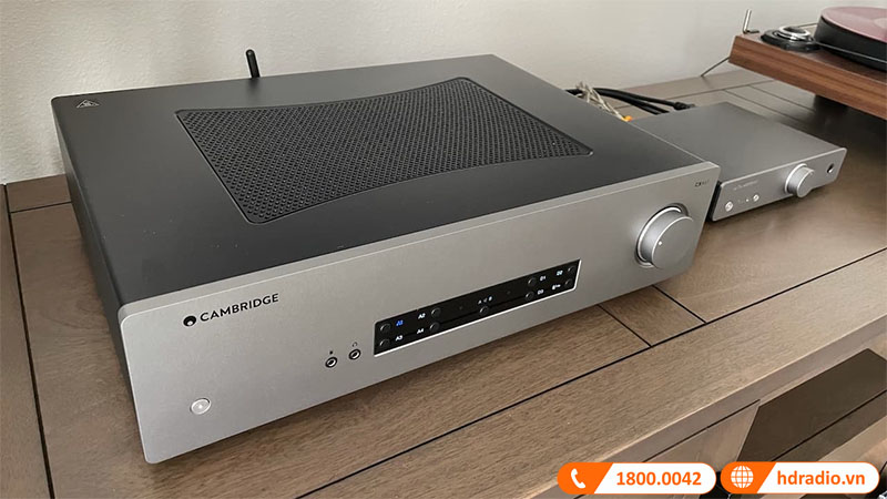 mặt trước của amply