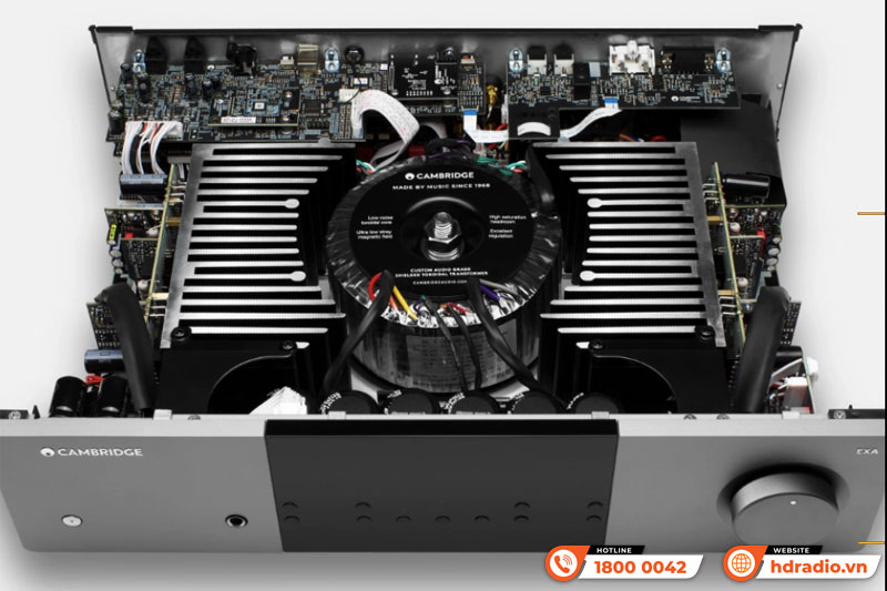 Amply Cambridge Audio EXA100