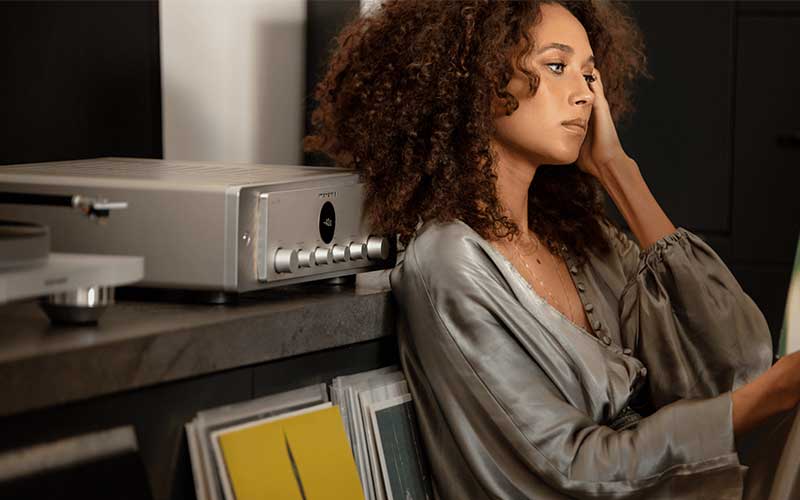 Tích hợp Marantz Musical Phono EQ