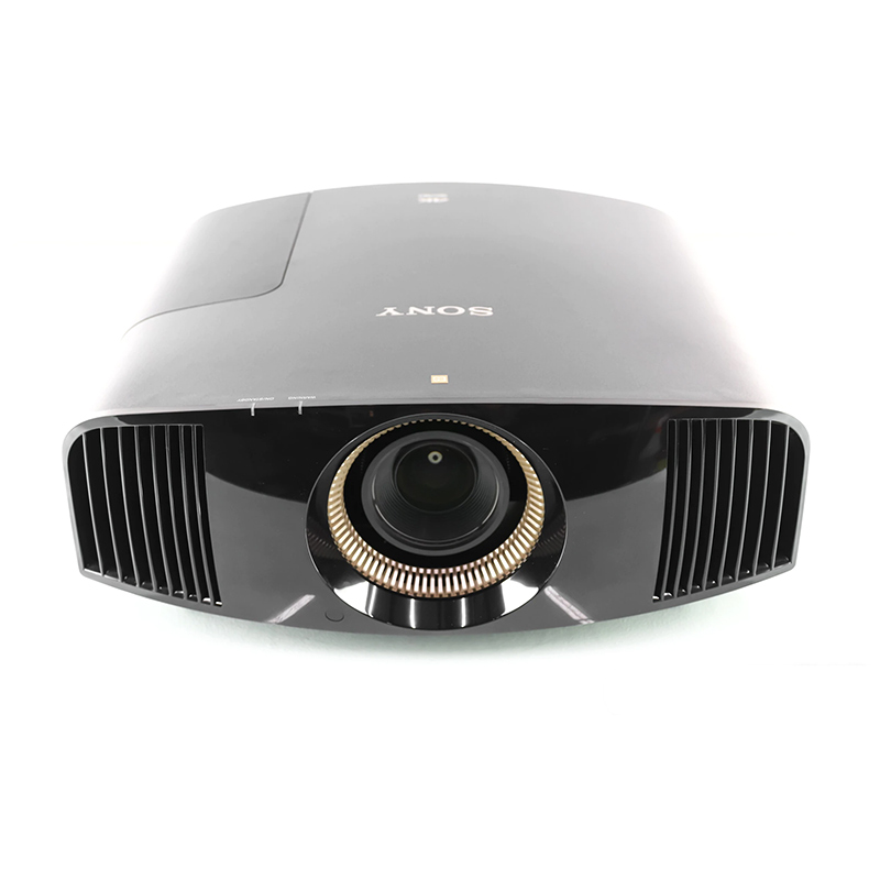 Máy chiếu 4K Sony VPL-VW665ES