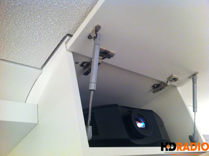 Lắp đặt phòng chiếu phim gia đình A Sơn Thái Bình - Hình 1