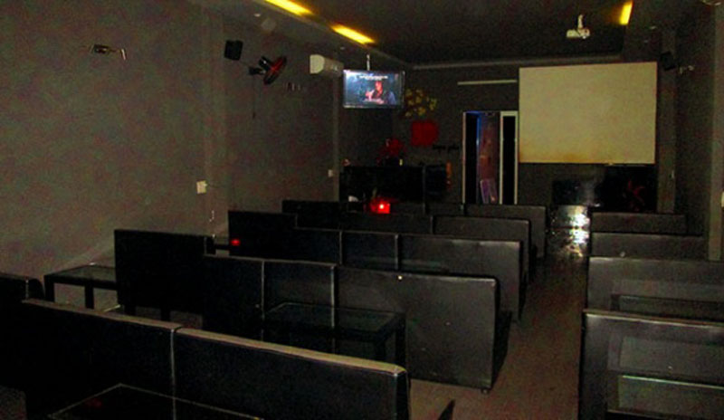 Lắp đặt phòng chiếu phim cafe 3D tại Nha trang