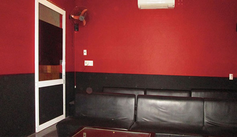 Lắp đặt phòng chiếu phim cafe 3D tại Nha trang