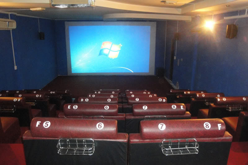 lắp đặt rạp chiếu phim kiêm quán cafe tại phú quốc