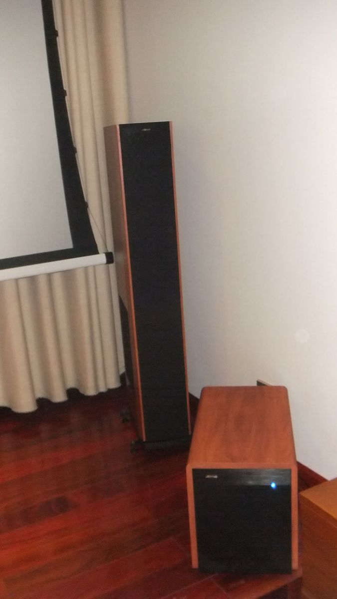 Lắp đặt phòng chiếu phim gia đình tại Việt Trì - Phú Thọ