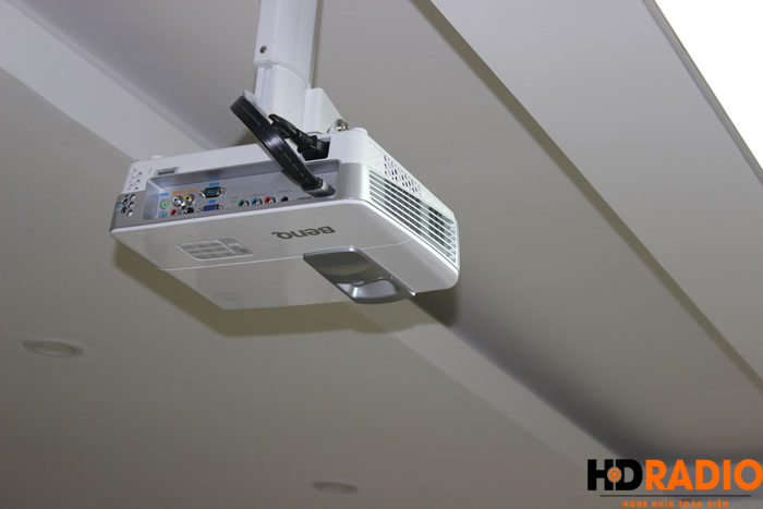 Lắp đặt phòng chiếu phim gia đình A Vũ Láng Hạ - Hình 5