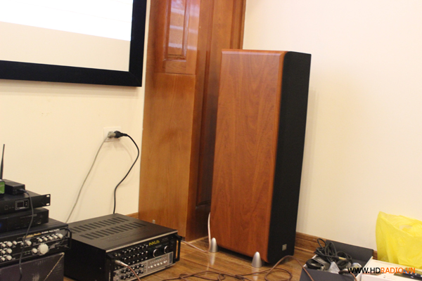 Lắp đặt phòng phim gia đình - A Nam Linh Đàm - Hình 5