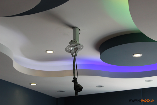 Lắp đặt phòng chiếu phim gia đình - A Thắng minh khai