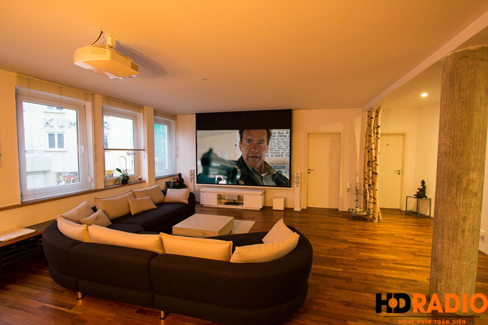 Lắp đặt rạp chiếu phim gia đình Chú Quyền Nha Trang - Hình 1