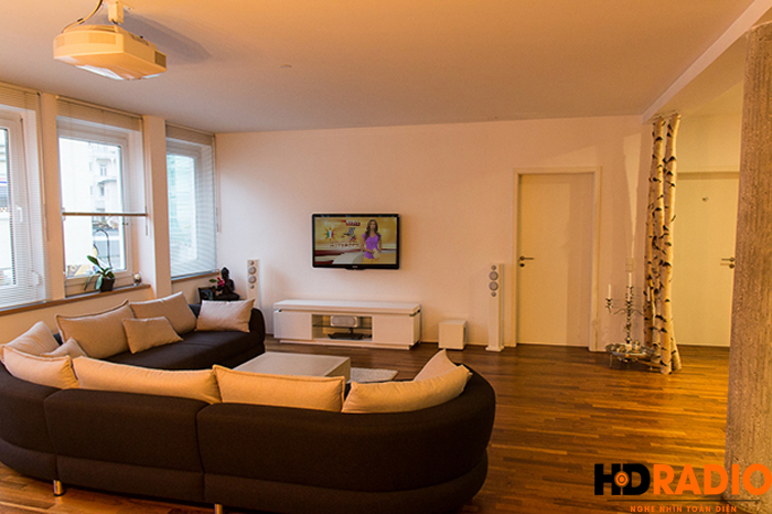 Lắp đặt rạp chiếu phim gia đình Chú Quyền Nha Trang - Hình 3