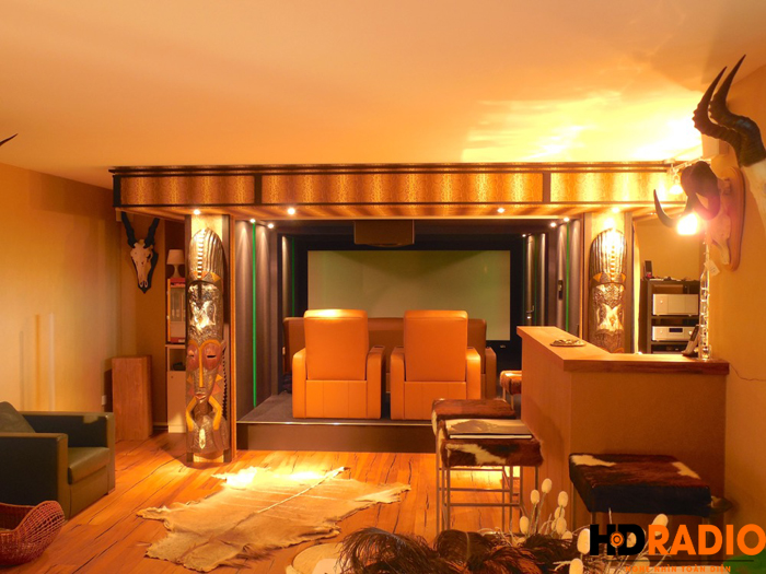 Lắp đặt rạp chiếu phim kết hợp Bar Mini nhà Chú Thành - Phú Thọ - Hình 2