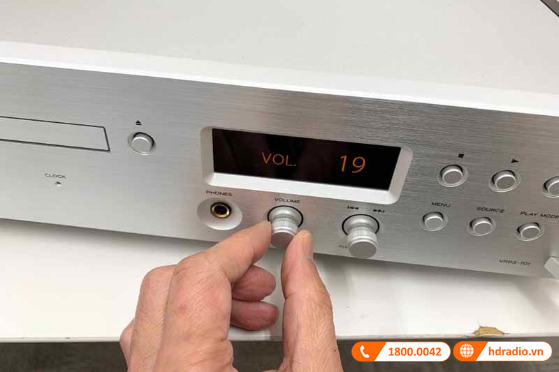 Đầu CD TEAC VRDS-701