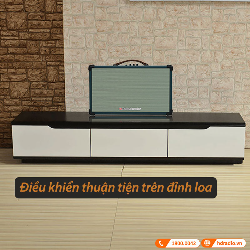 điều kiện thuận tiện của Boston Acoustics HB8