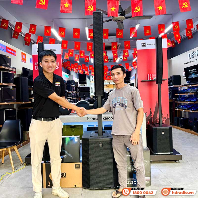 khach hang mua loa electro voice evolve 90 chinh hang moi