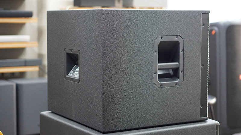 electro-voice-ekx18s