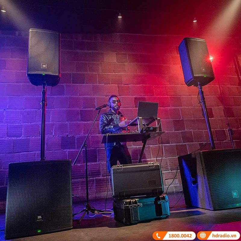 Loa JBL Eon 710 Chính Hãng, Bass 25 cm, Công Suất (1300W Peak, 650W RMS), Mixer 3 kênh, LCD, Bluetooth, XLR-16