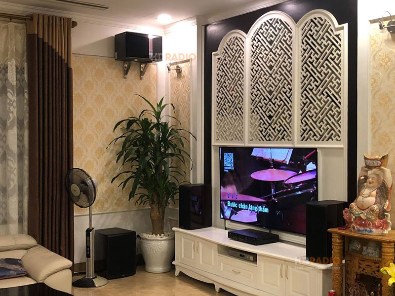 loa-jbl-ki512-lap-dat-boi-hdradio