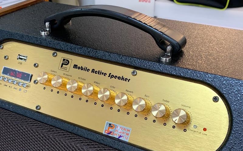 w8 rapper prosing dieu khien