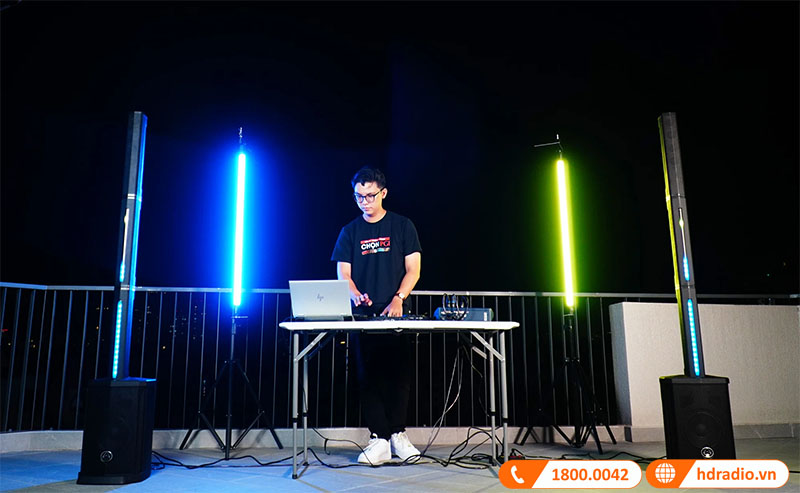 Loa Wharfedale IS-48