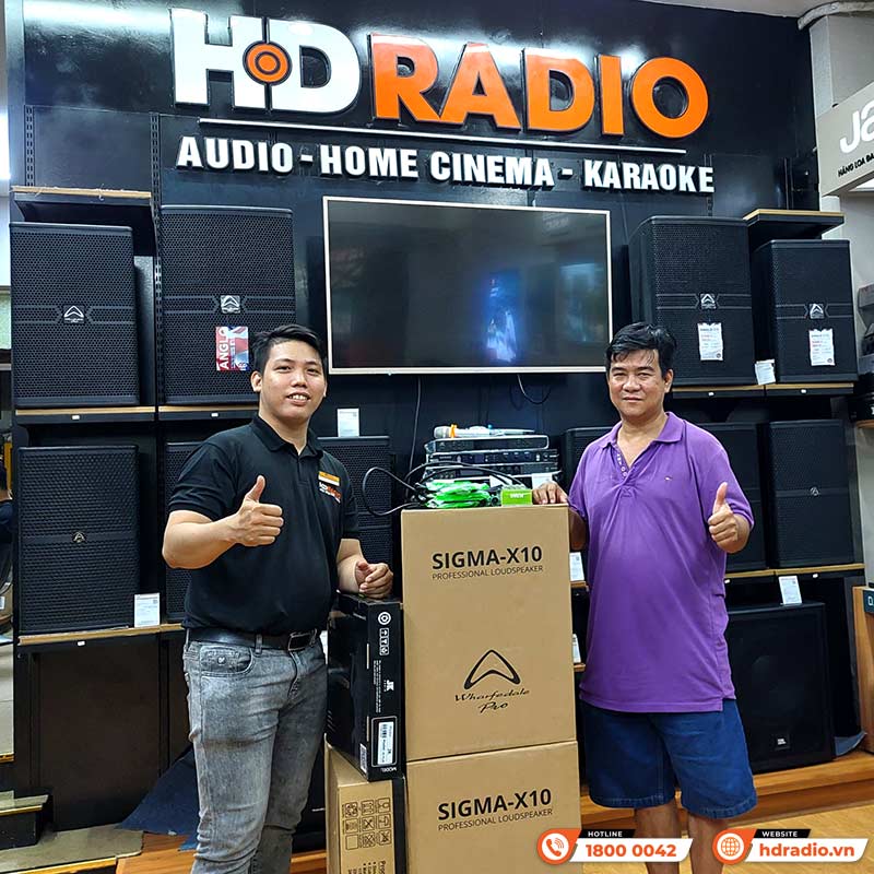 Khách hàng mua dàn karaoke sử dụng Loa Wharfedale Sigma X10