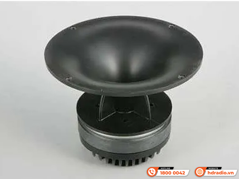 Loa Wharfedale Pro K6012