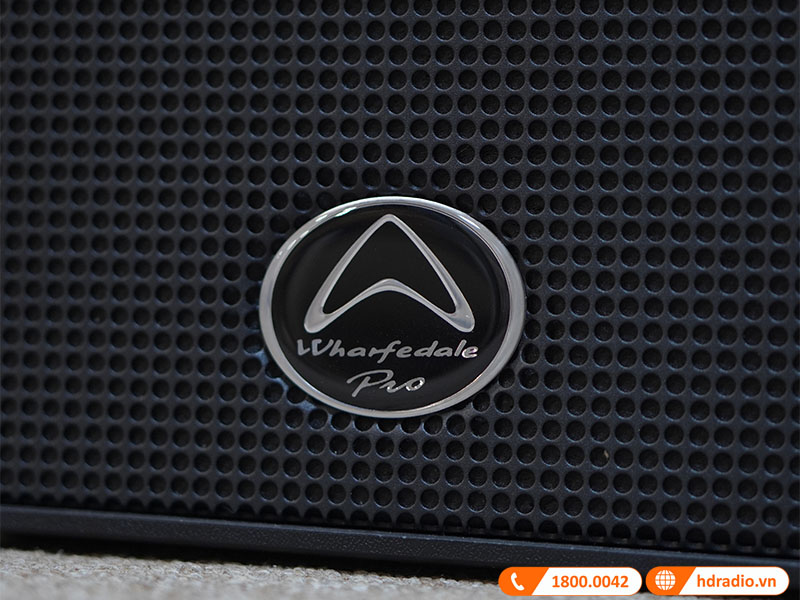 kiểu dáng mạnh mẽ, chuyên nghiệp