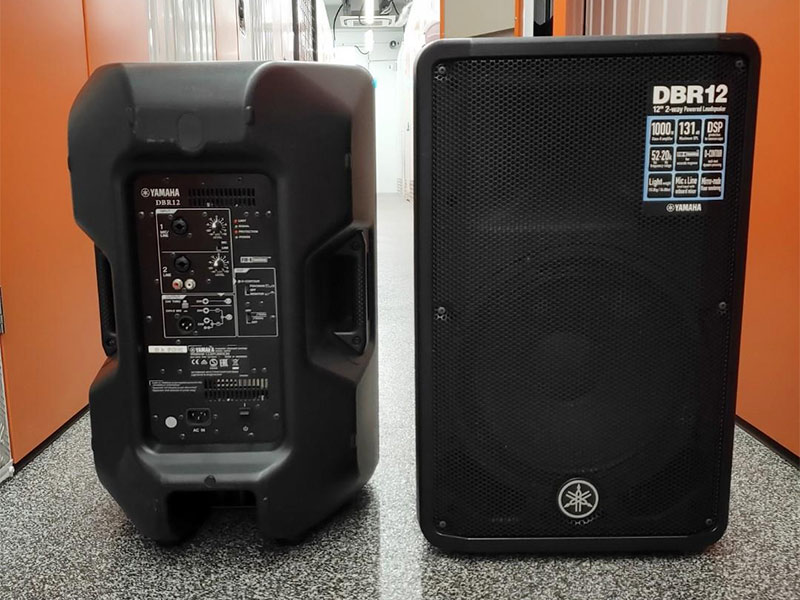 Loa Yamaha DBR12